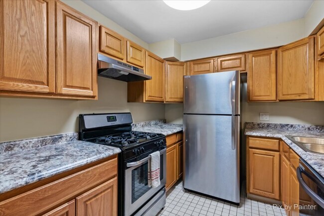 Building Photo - 1457 N Winslowe Dr