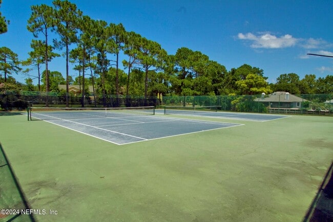 Building Photo - 1062 Sea Hawk Dr E