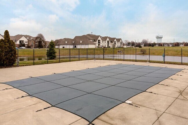 Building Photo - 8059 Crane's Crossing Dr