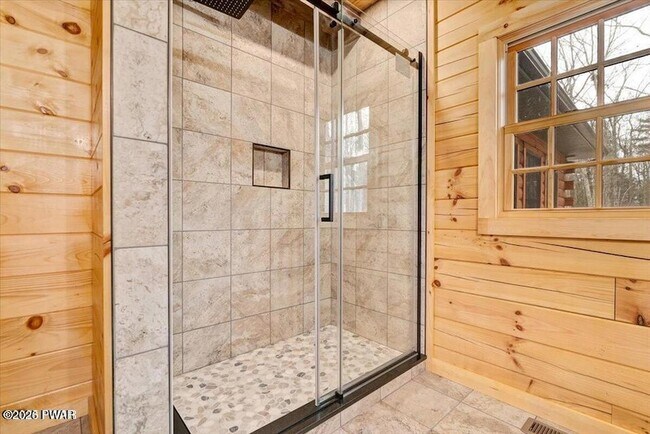 Building Photo - 138 Marquise Dr