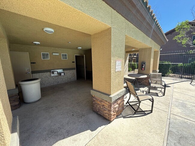 Building Photo - Beautiful 3Bed/2Bath/1Car Condo in Sky Pointe Community – Northwest Las Vegas!