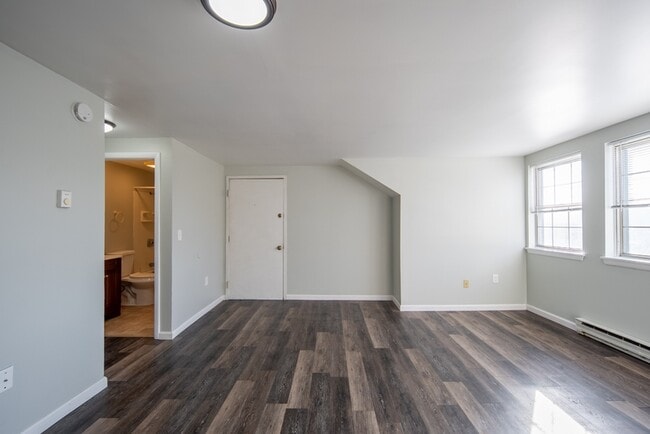 Building Photo - 50-62 East Street - 1C