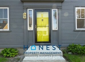 Building Photo - 20 Academy St