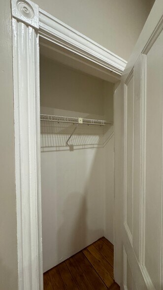 Building Photo - 62 River St