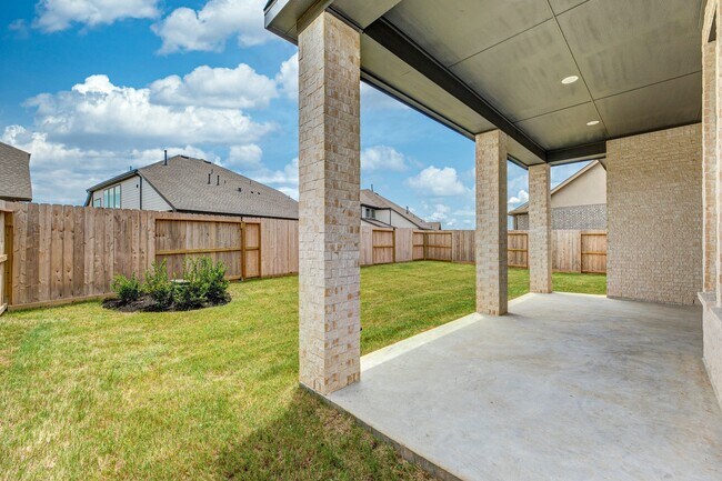Building Photo - 30723 Grn Acrs Ct