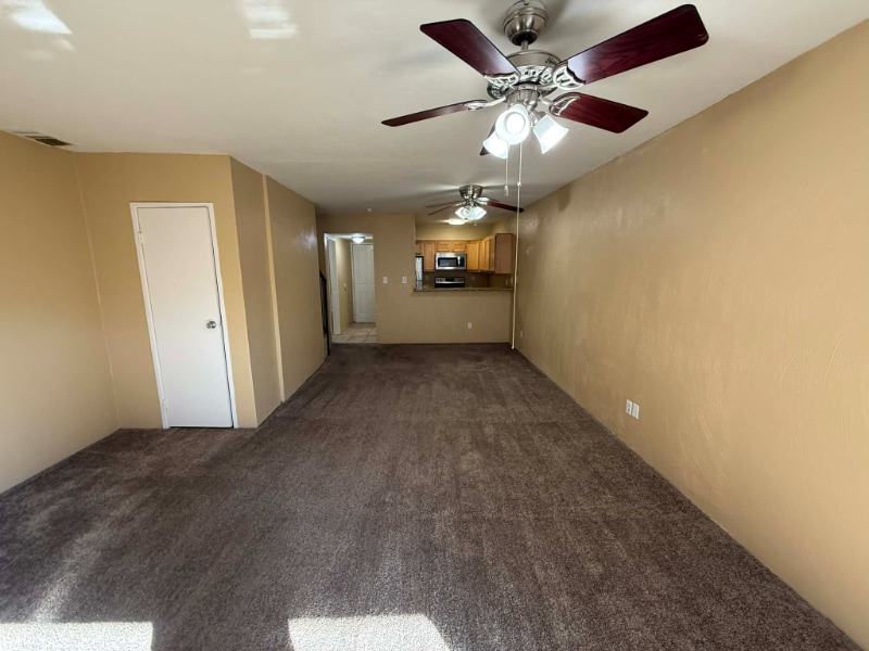 Building Photo - 931 N Euclid Ave