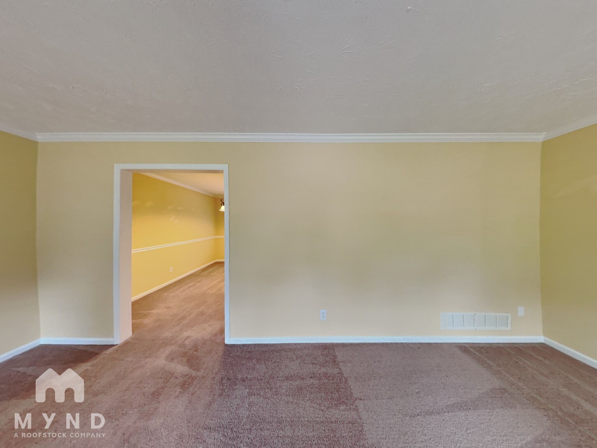 Building Photo - 1645 Brantford Dr