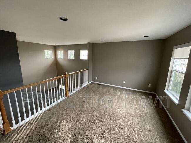 Building Photo - 5571 Fullerton Cir