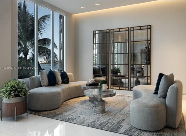 Building Photo - 888 Brickell Key Dr
