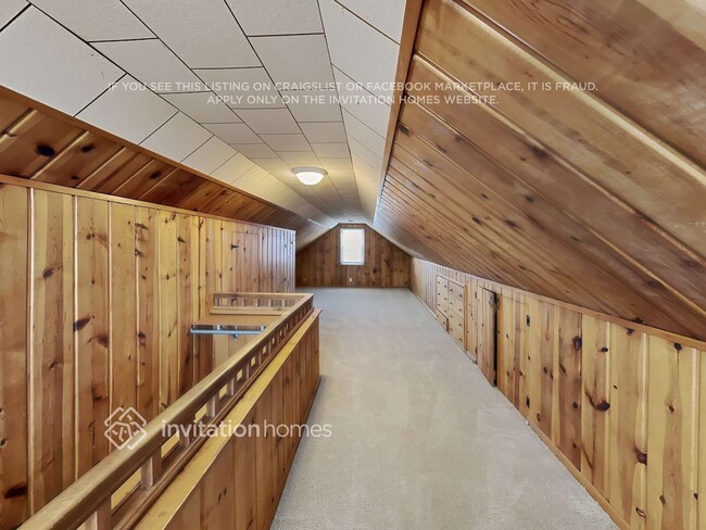 Building Photo - 6616 5th Ave S