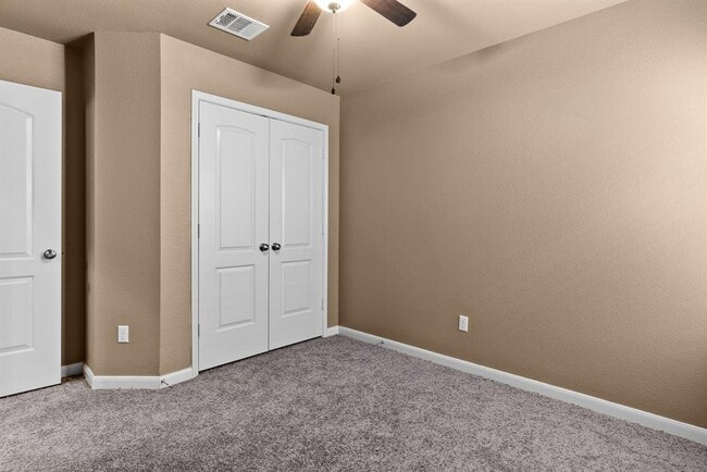 Building Photo - 3310 Greyfriar Dr