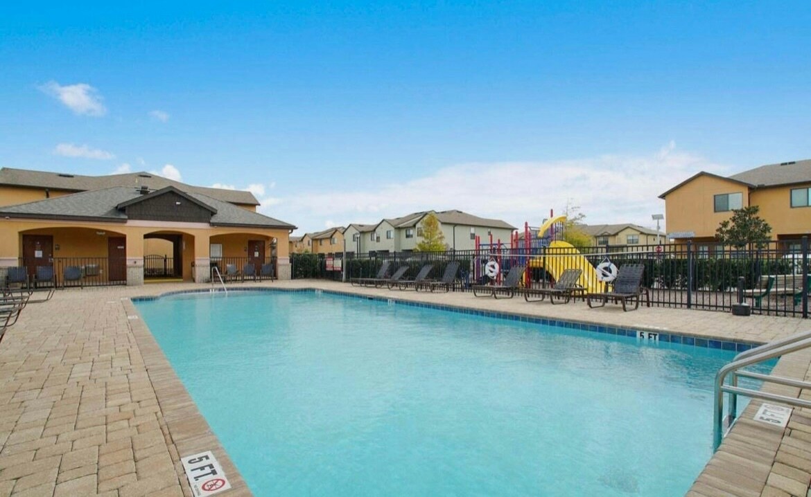 Beautiful Pool - 483 Cabernet Pl