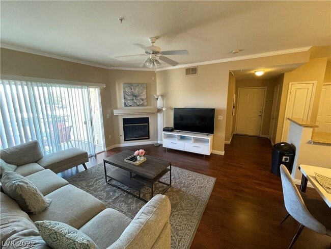 Building Photo - 2900 Sunridge Heights Pkwy