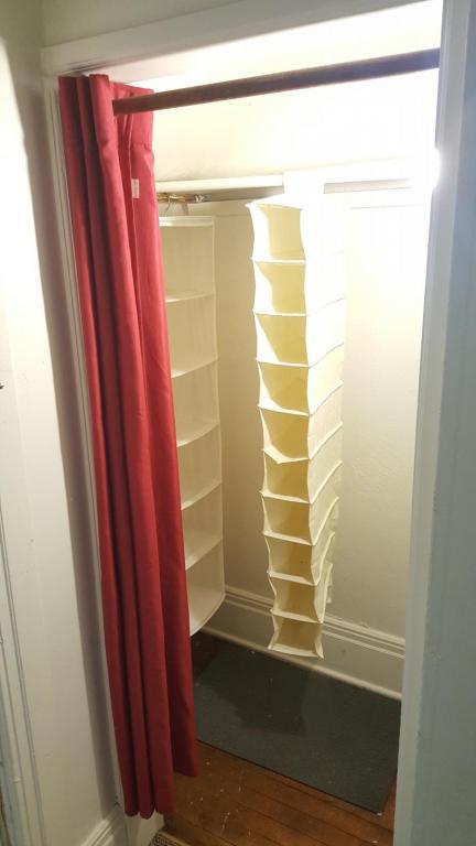 Building Photo - 1132 Vine St. La Crosse WI