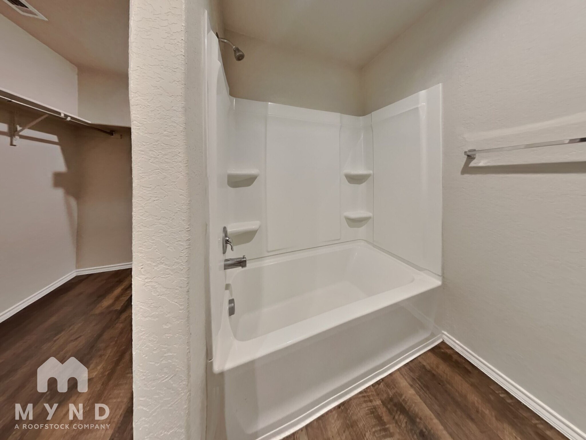 Building Photo - 13011 Lineberry Ln