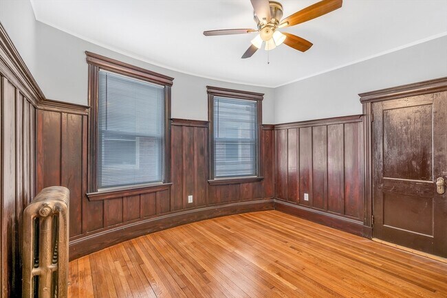 Building Photo - 109 Harrishof St