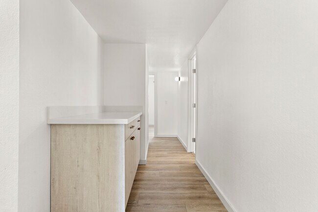 Building Photo - 6021 E Acoma Dr