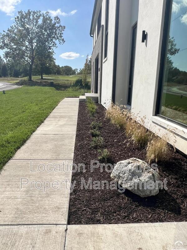 Building Photo - 1840 Quail Creek Dr
