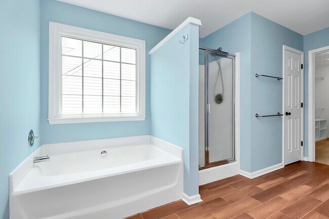 Building Photo - 5916 Downfield Wood Dr