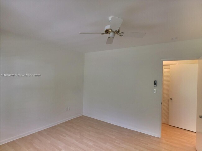 Building Photo - 1025 Langer Way