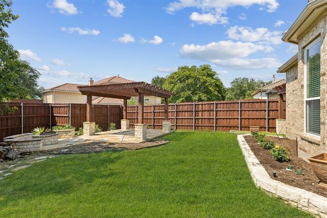 Building Photo - 2015 Crockett Cir