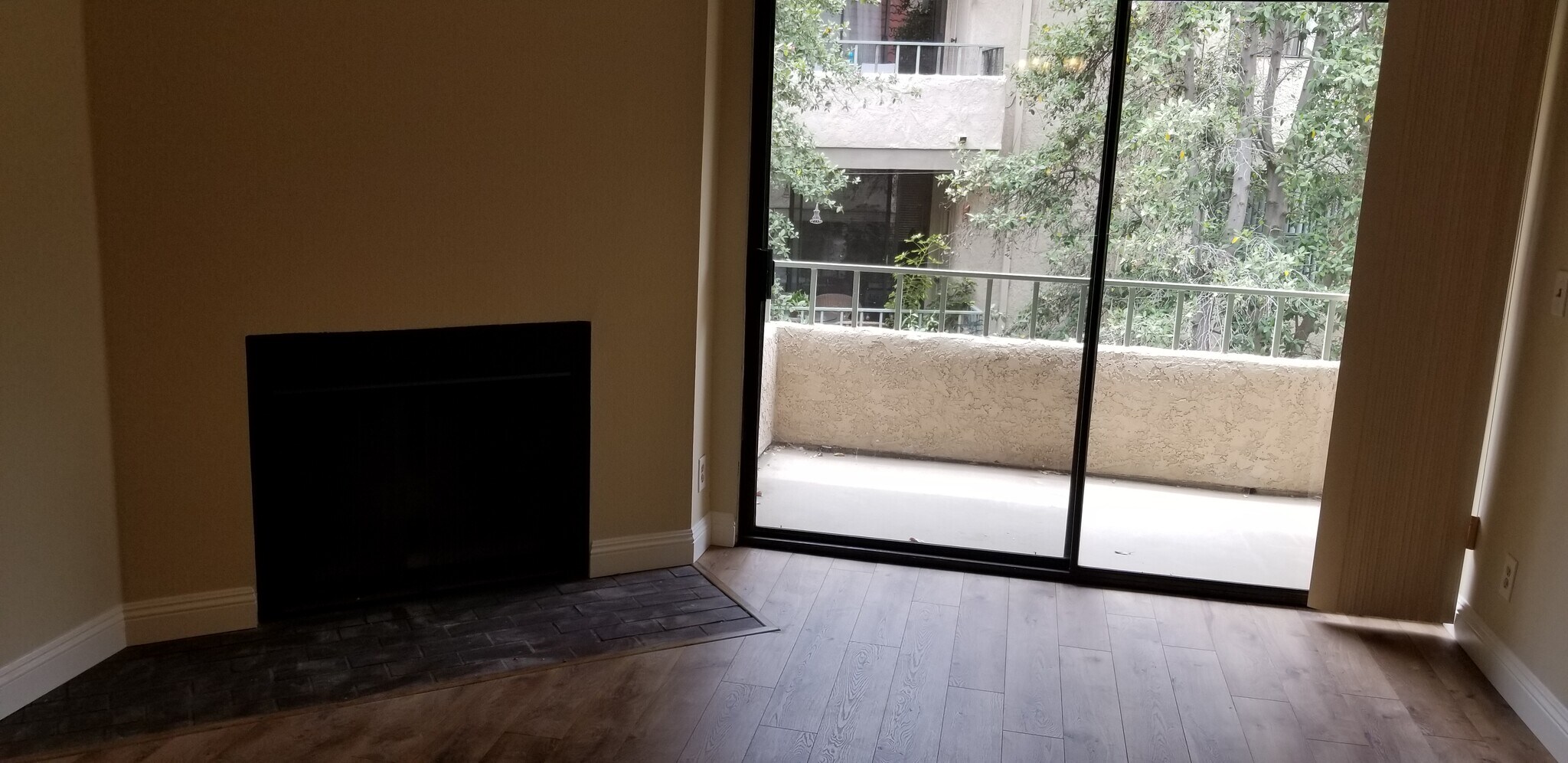Building Photo - 4141 Via Marisol