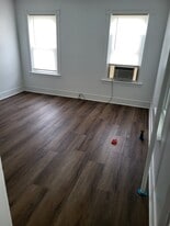 Building Photo - 15 Greystone Ave