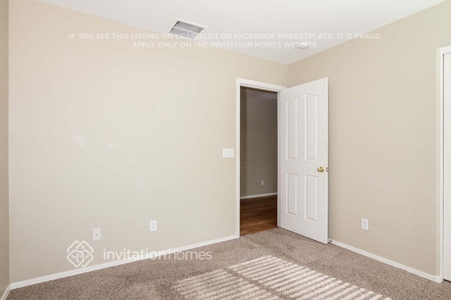 Building Photo - 18221 W Mission Ln