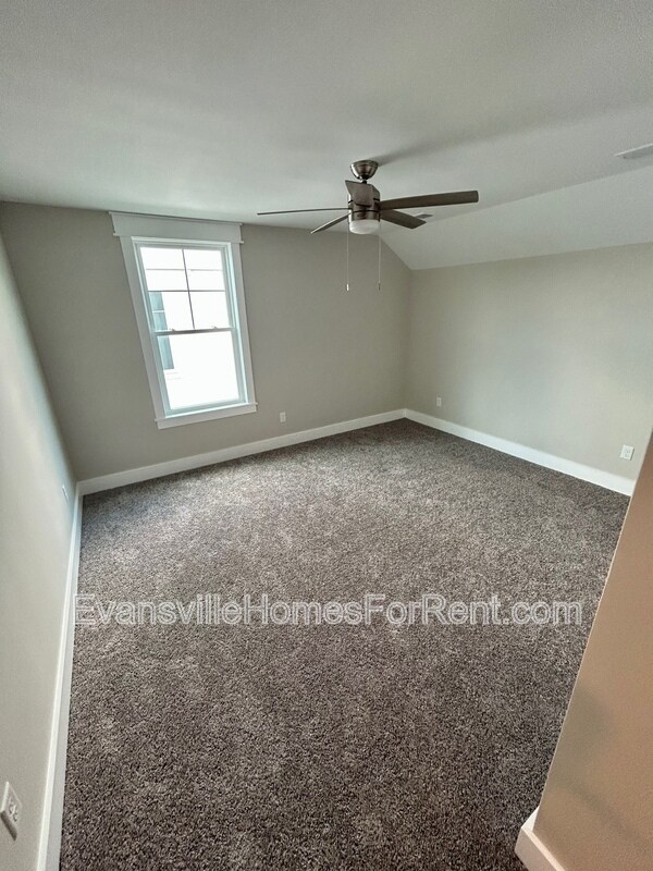 Building Photo - 8445 Bell Crossing Dr