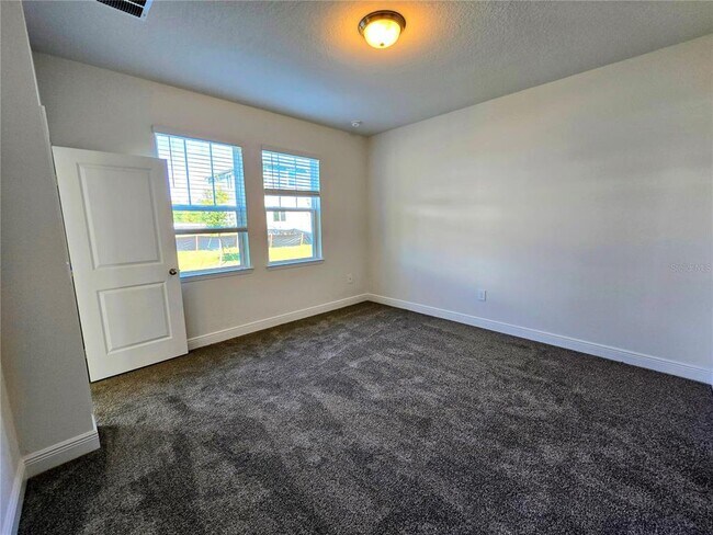 Building Photo - 2284 Hen Rd