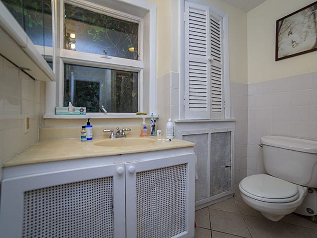 Building Photo - 29 St Mary's St