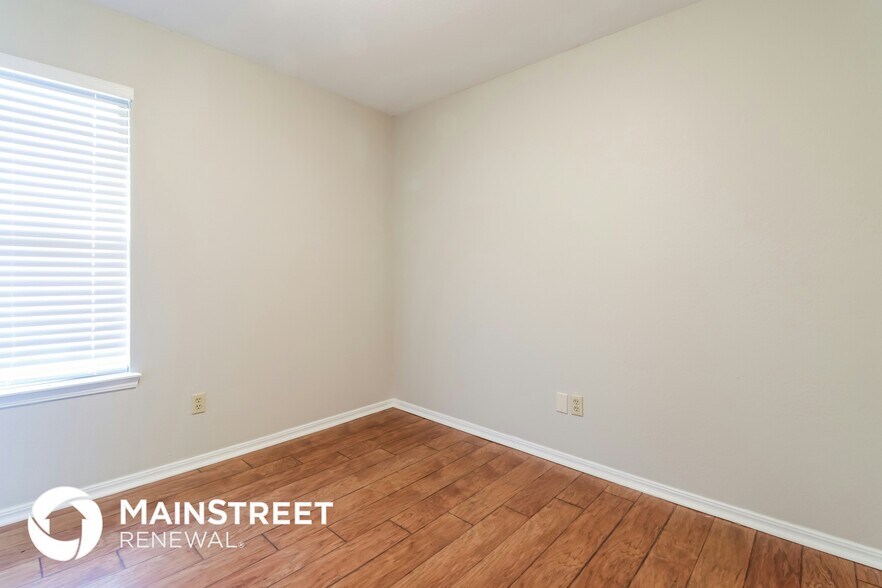 Building Photo - 2309 Paul Ct