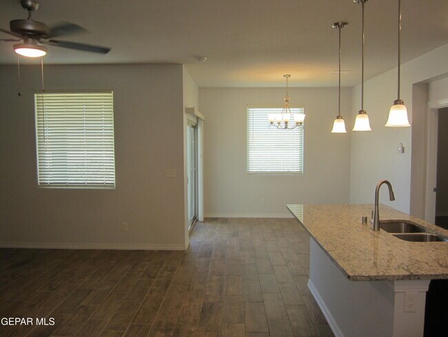 Building Photo - 1628 Sam Dominguez