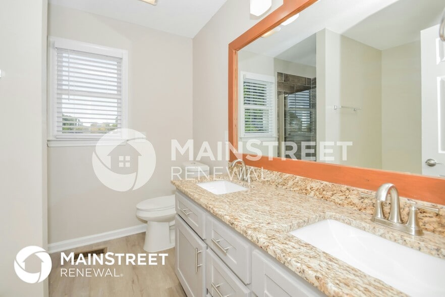 Building Photo - 27 Westminster Dr