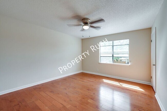 Building Photo - 46 Bell Rd