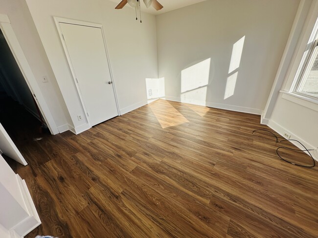 Building Photo - 1431 Lehigh St