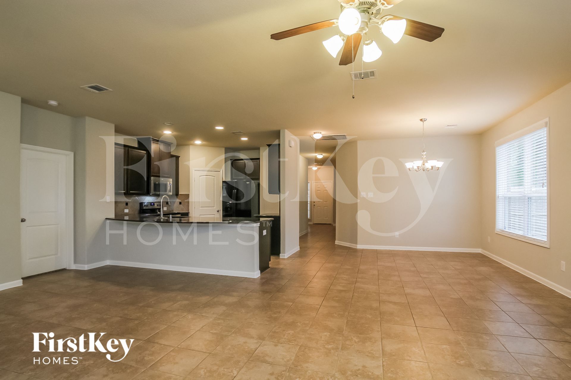 Building Photo - 16106 Broadwater Dr
