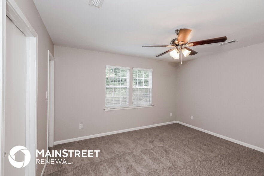 Building Photo - 3304 Braefield Dr