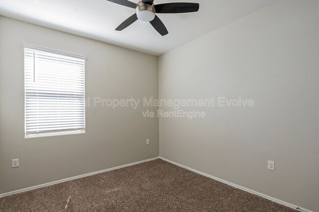 Building Photo - 3032 N 310th Ln