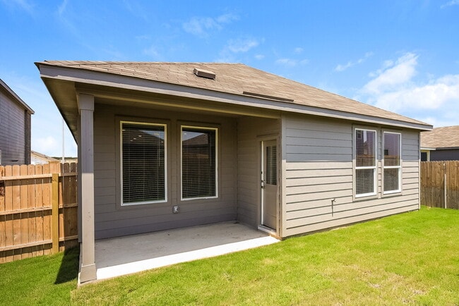 Building Photo - 526 Kayden Ct