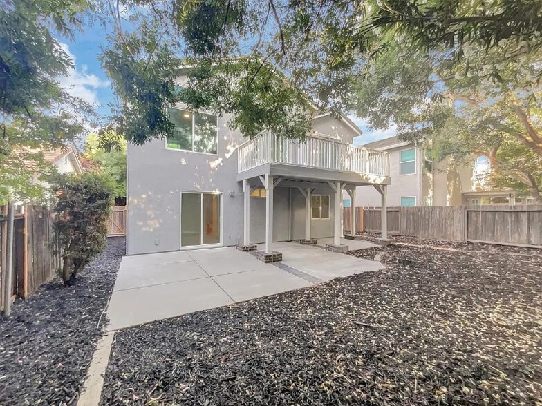 Primary Photo - 1540 Pastal Way