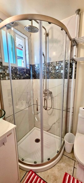 Building Photo - 603 Berryessa St