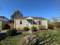 Building Photo - Welcome to this charming bungalow-style home!