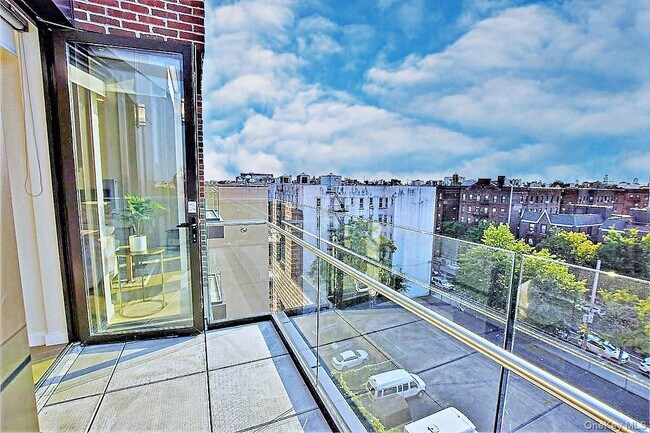 Building Photo - 41-26 44th St