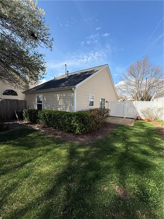 Building Photo - 1095 Britley Park Ln