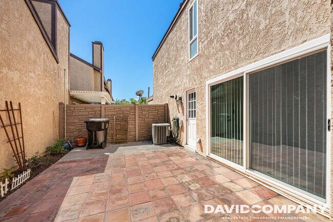 Building Photo - 2840 Oak Creek Dr