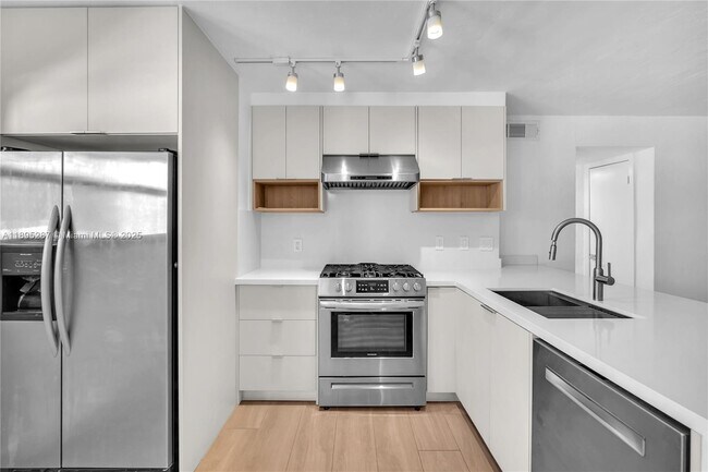 Building Photo - 3265 Virginia St