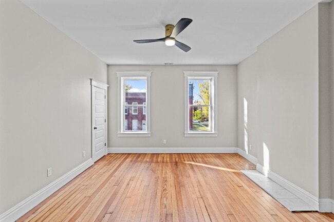 Building Photo - 3518 Iowa Ave