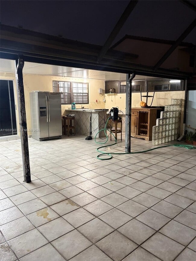 Building Photo - 6460 NW 192nd Terrace