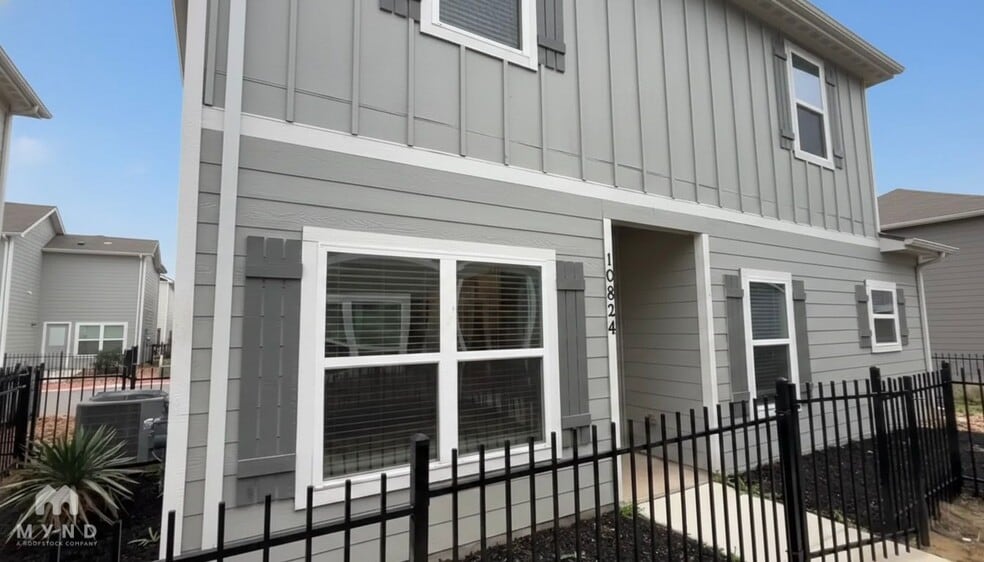 Building Photo - 10824 Quinn Ct